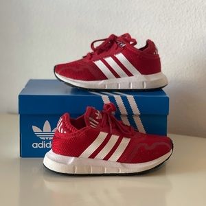 Swift Run X C Unisex Adidas Sneaker size 11k